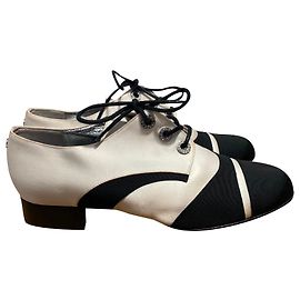 Chanel Lacets Noir Blanc