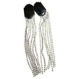 Céline-Earrings-Silvery