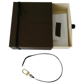 Louis Vuitton VIP gifts Black Silk ref.429517 - Joli Closet