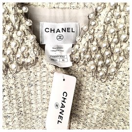 Chanel-Edição limitada-Bege