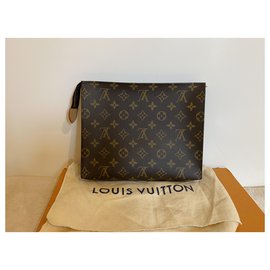 Louis Vuitton-Artículos de tocador Louis Vuitton 26-Castaño