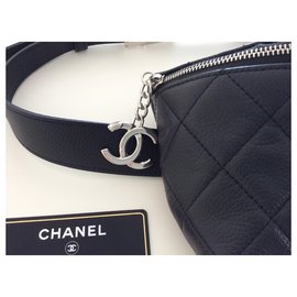 Chanel-Bolsa de cinto de banana-Preto