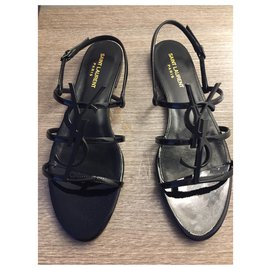 Saint Laurent-Cassandra-Black