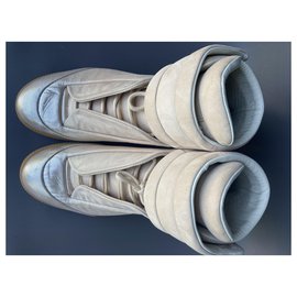 Maison Martin Margiela-High top Future sneakers-Beige