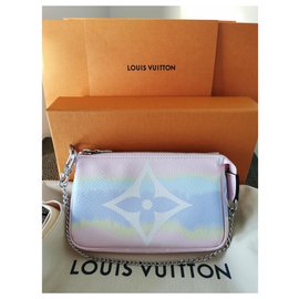 Louis Vuitton-ACCESORIOS MINI POUCH-Rosa,Blanco,Azul