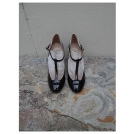 Valentino-Heels-Black