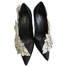 Balenciaga-Heels-Black