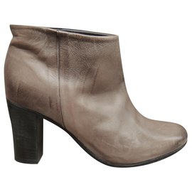 N.D.C. Made By Hand-Botas NDC Made By Hand p 36-Gris