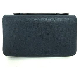 Louis Vuitton-Louis Vuitton Zippy-Black