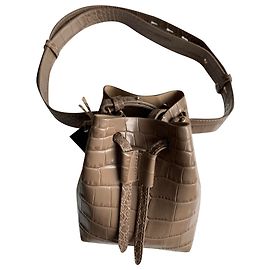 Nanushka Bolsos de mano Gris pardo