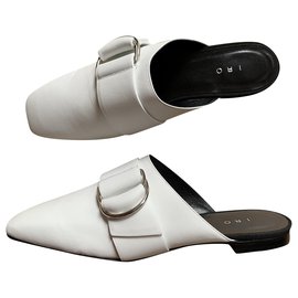 Iro-Mules-White