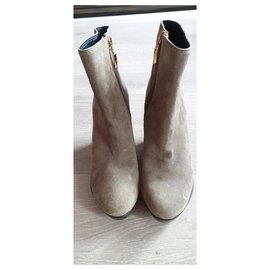 Diane Von Furstenberg-DVF grey suede wedge boots-Grey,Taupe