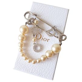 Dior Broches et broches Argenté Crème