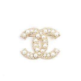 Chanel DIAMANTES E PÉROLAS DOURADOS CC Dourado