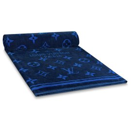 Louis Vuitton-Serviette de plage LV neuve-Bleu
