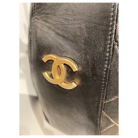 Chanel-Bolsas-Castanho escuro