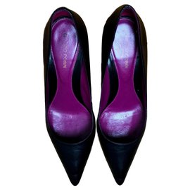 Sergio Rossi-Zapatos de tacón de cuero negros-Negro