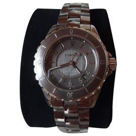 Chanel-Reloj Chanel J12-Gris
