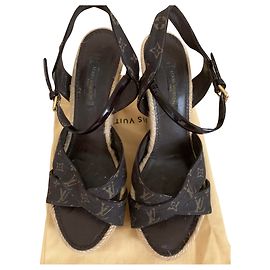 Mule con zeppa Louis Vuitton beige in tessuto Beige