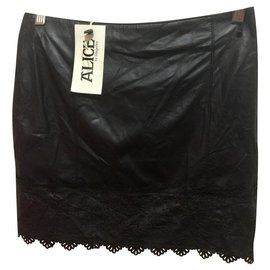 Alice by Temperley-New leather skirt with laser cut-Black