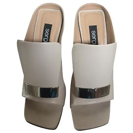Sergio Rossi Sr1 Mules Beige