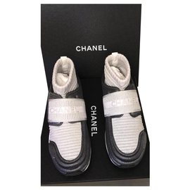 Chanel-Sneakers chaussettes Chanel-Argenté,Gris,Gris anthracite