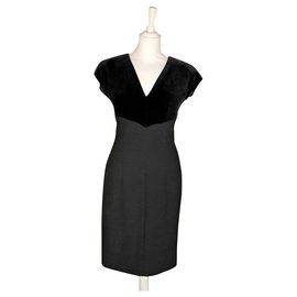 Valentino-Beautiful Vintage Valentino Boutique Dress-Black