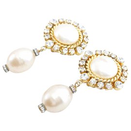 Orecchini Chanel D'oro