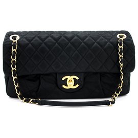 Chanel-CHANEL Bolso de hombro con cadena de cuero de becerro acolchado negro-Negro