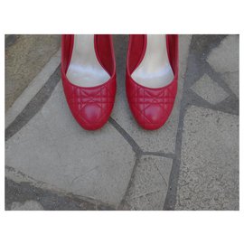 Dior-caning-Red