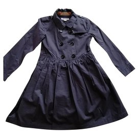 Burberry-Classic-Blue