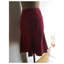 Paule Ka-Stretch cotton piqué skirt,taille 38.-Red