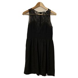 Robe Sandro noire avec dentelle Noir