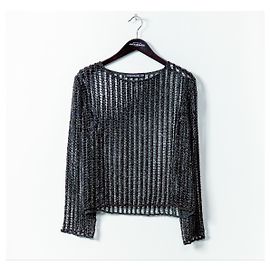 Top de algodón negro con perlas Abey Antik Batik Negro