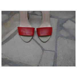 Fendi-Sandals-Red,Multiple colors