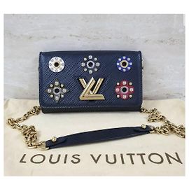 Louis Vuitton Twist Monogram Flower Wallet en bolso de cadena Multicolor