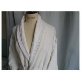Hermès-HERMES Weiß gekämmter Baumwollbademantel Hervorragender, fast neuwertiger Zustand TL-Weiß