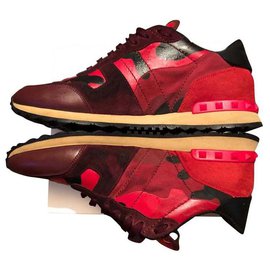 Valentino-sneakers-Noir,Rouge