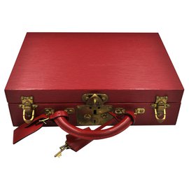 Louis Vuitton-Coffret à bijoux Louis Vuitton cuir Epi rouge-Rouge