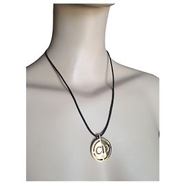 Christian Dior Pendentifs Doré