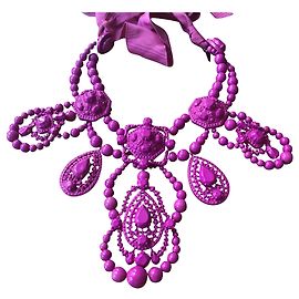 Nuova collana Lanvin For H&M Fuschia