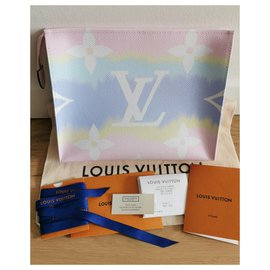 Louis Vuitton-Louis Vuitton Escale Poche Toilette 26cm-Rose