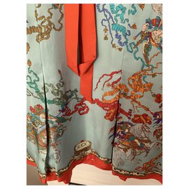 Gucci-Taille de robe en soie Gucci 36-Multicolore