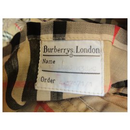 Burberry-Capa de chuva mulher burberry vintage t 40-Bege