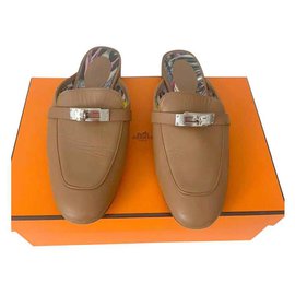 Hermès Mules Beige