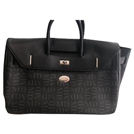 Mac Douglas Pyla Black Leatherette Handbag Black