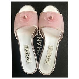 Chanel Mules camélia rose pastel Rose