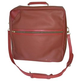 second hand travel bags