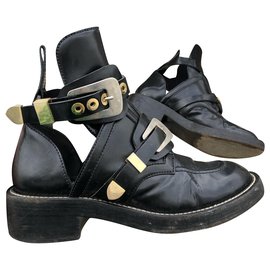 Balenciaga-Belt Boots-Black