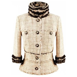 Chanel-jaqueta de tweed muito rara-Bege